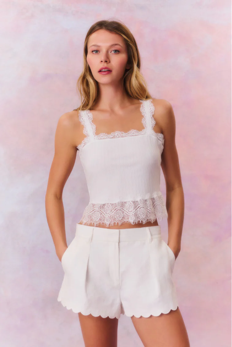 Lacette Linen Scallop Hem Shorts - Mymoui